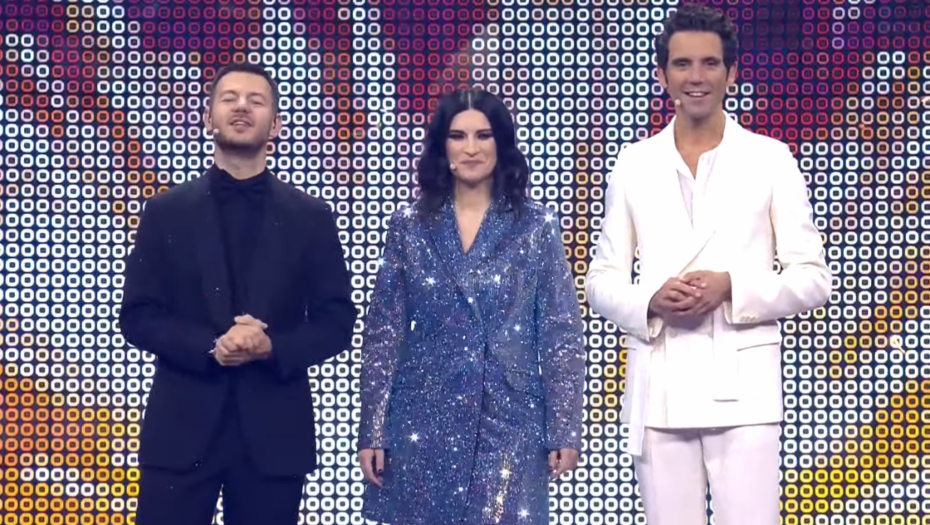 IZBLAJHANE ŠIŠKE I PLAVI TOP, STRAŠNO Voditelj usred finala Evrovizije žestoko izvređao Milana Stankovića, pojavio se snimak (VIDEO)