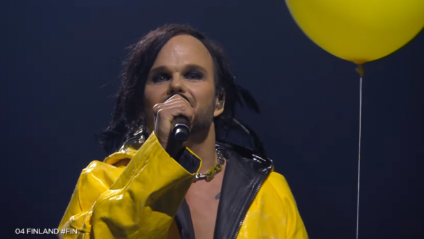 SKINUO SE PREDSTAVNIK FINSKE U FINALU Zapalio scenu Evrovizije, a evo zašto je svima poznat