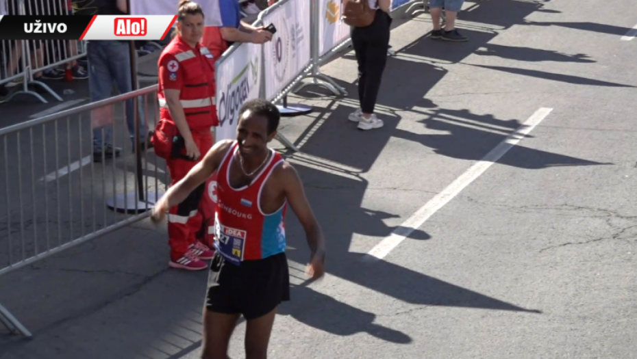 OBOREN REKORD Kenijac Pol Tjanik pobednik Beogradskog polumaratona