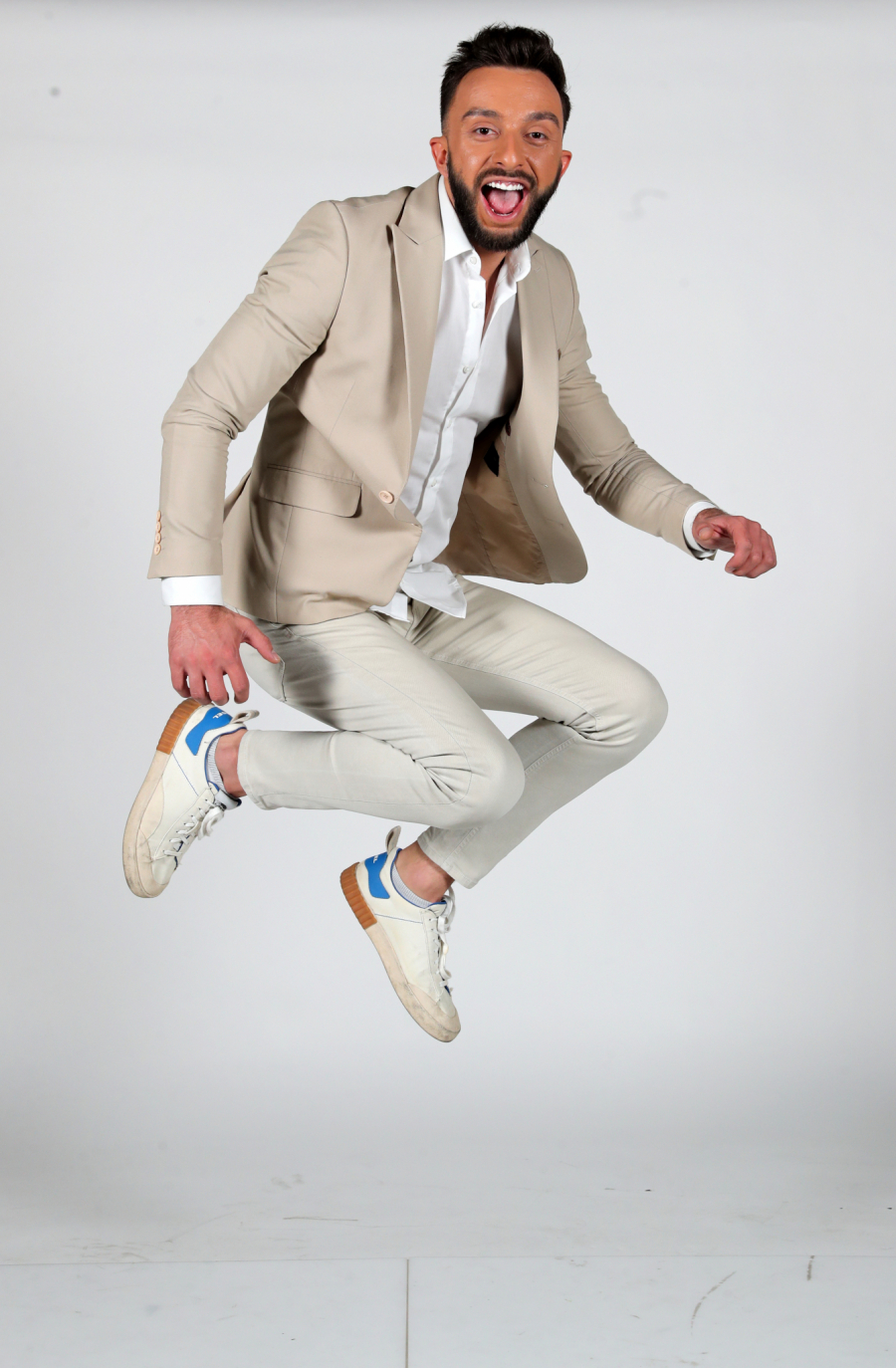 ČESTO PRAKTIKUJEM KOMBINACIJE NA JEDNU NOĆ Voditelj Zadruge nikad iskrenije progovorio o zabranjenim temama i sve šokirao (VIDEO)