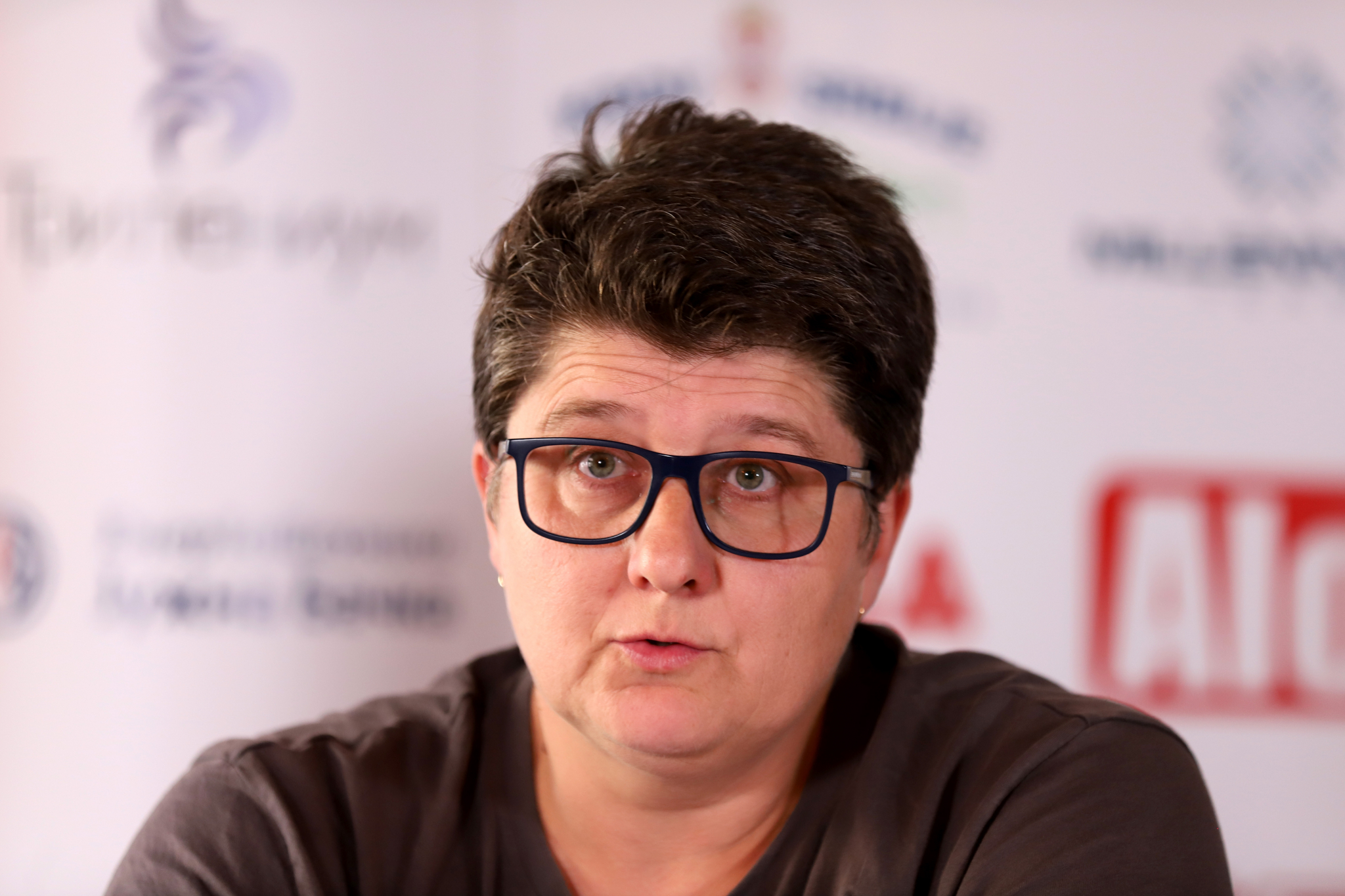 ŽENE U ŠAHU Devojčice, devojke, dame, ovo je sjajna prilika za vas - startuje novi projekat Šahovskog saveza Srbije (FOTO)