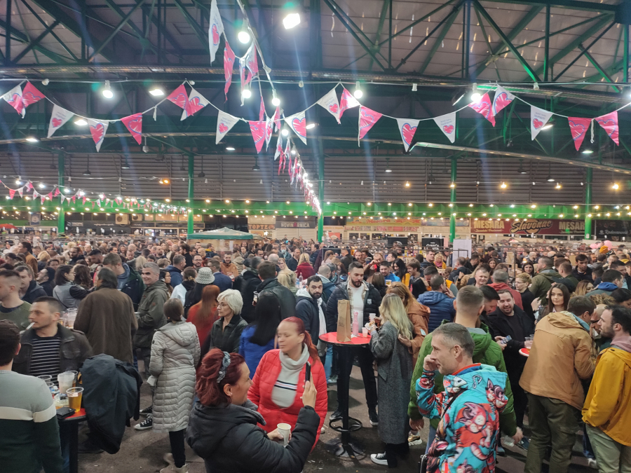 „BEOGRADSKI NOĆNI MARKET“  Ponovo sa vama na pijaci „Skadarlija“