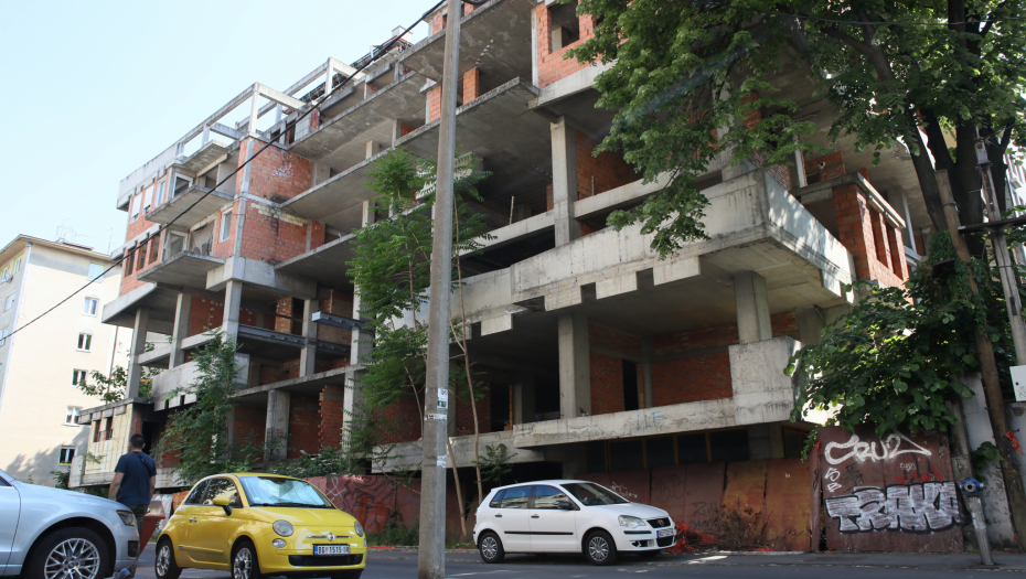 HOROR U napuštenoj zgradi u Dalmatinskoj ulici već drugi put pronađen leš: Kuća strave i užasa u centru grada (VIDEO)