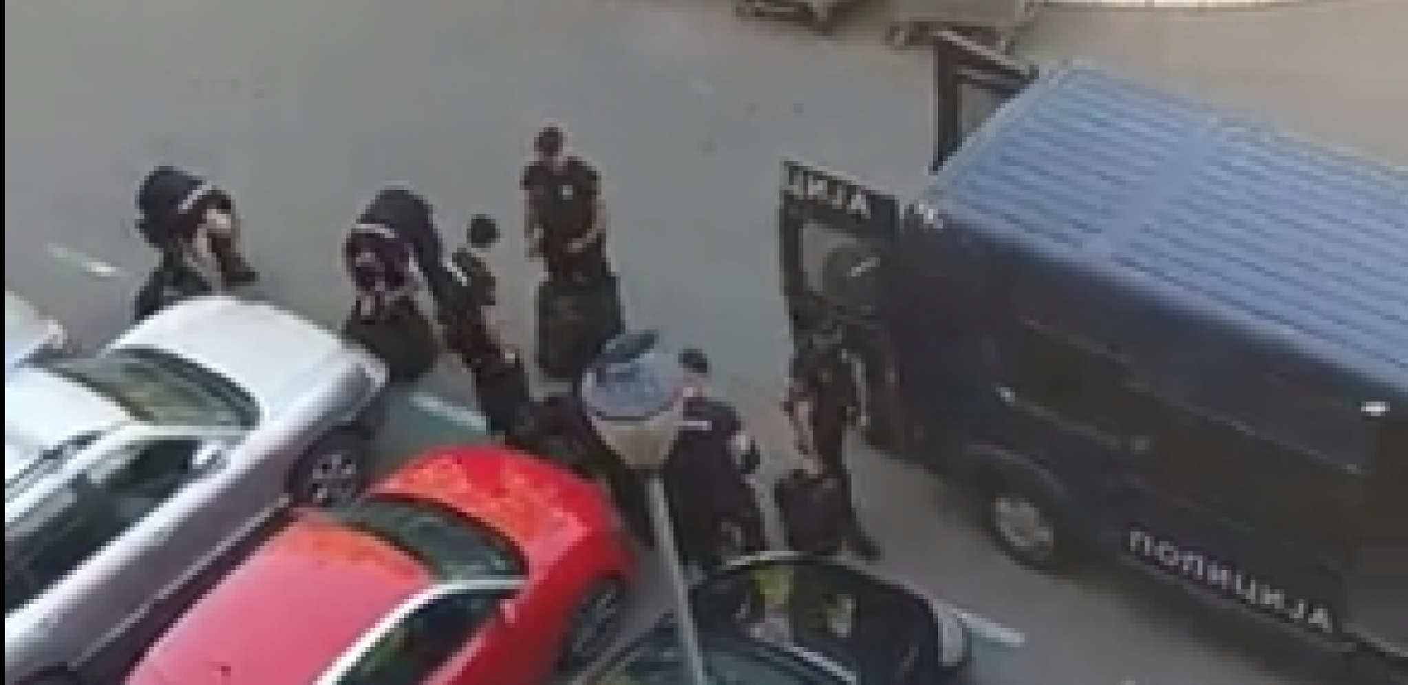 TUČA NA NOVOM BEOGRADU PRED POČETAK FAJNAL-FORA Policija uhapsila navijače Olimpijakosa (VIDEO)