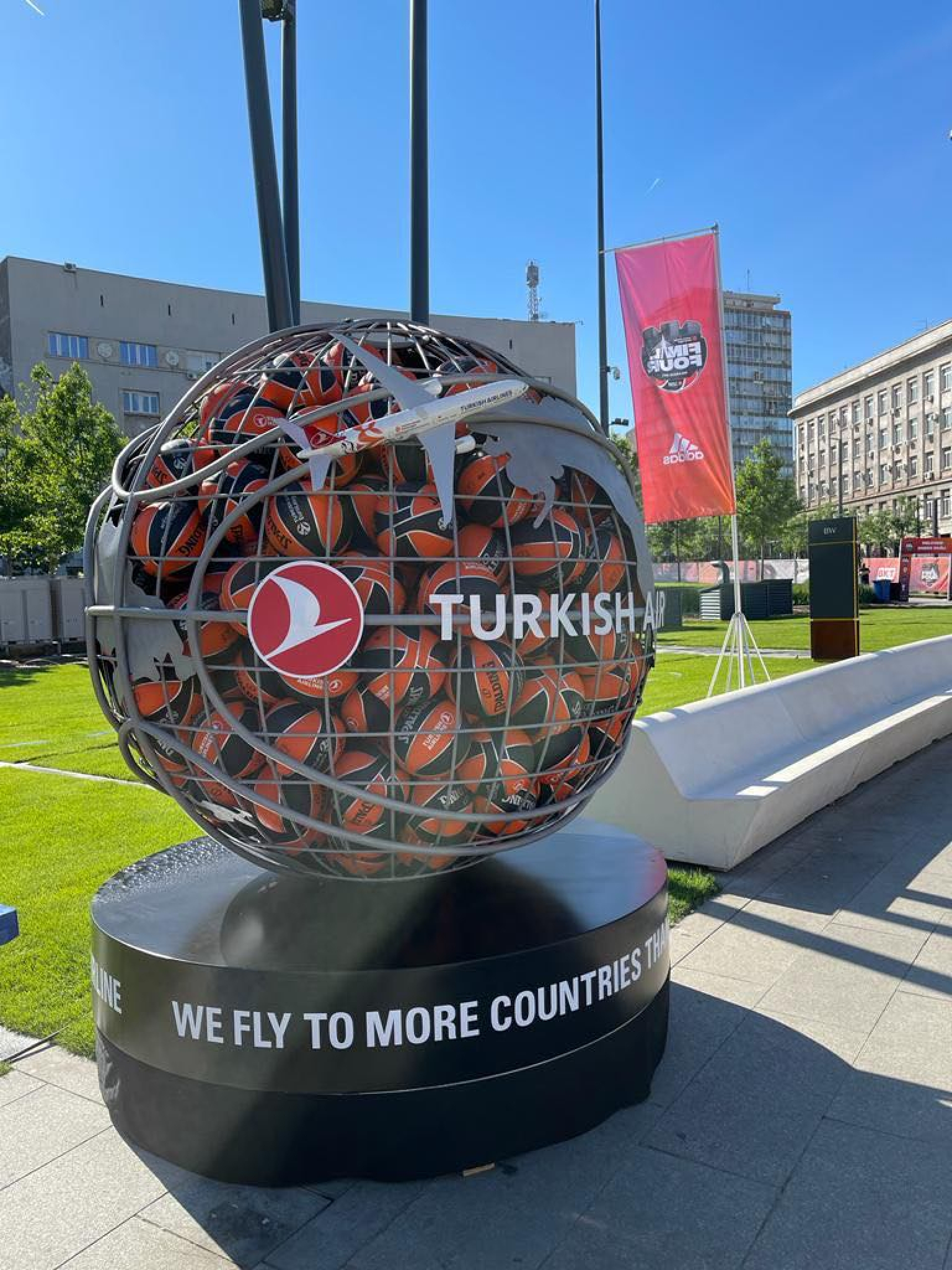 POČINJE SPEKTAKL Vesić: Beograd spreman za Fajnal for