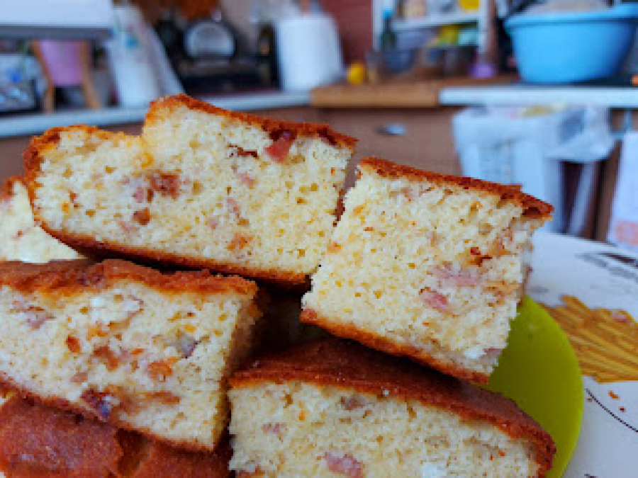 UKUS JE FANTASTIČAN Spremite ovu proju sa čvarcima i šunkom (VIDEO)