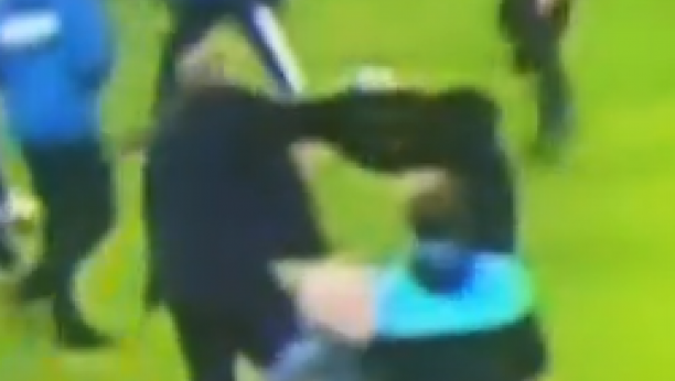 SKANDAL U PREMIJER LIGI Trener Luke Milivojevića tukao navijača nakon utakmice (VIDEO)