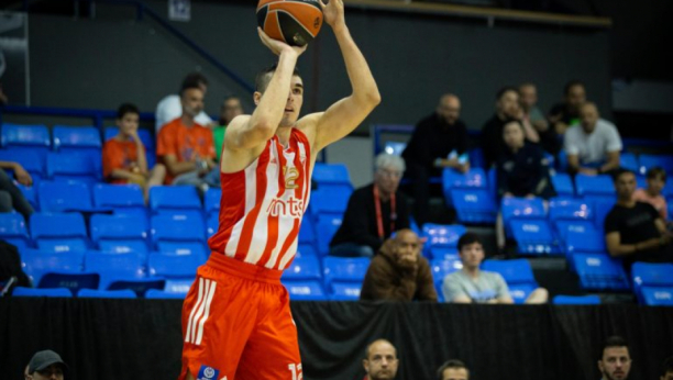 PORAZ ZVEZDE UZ ZVUK SIRENE Treća pobeda Mege