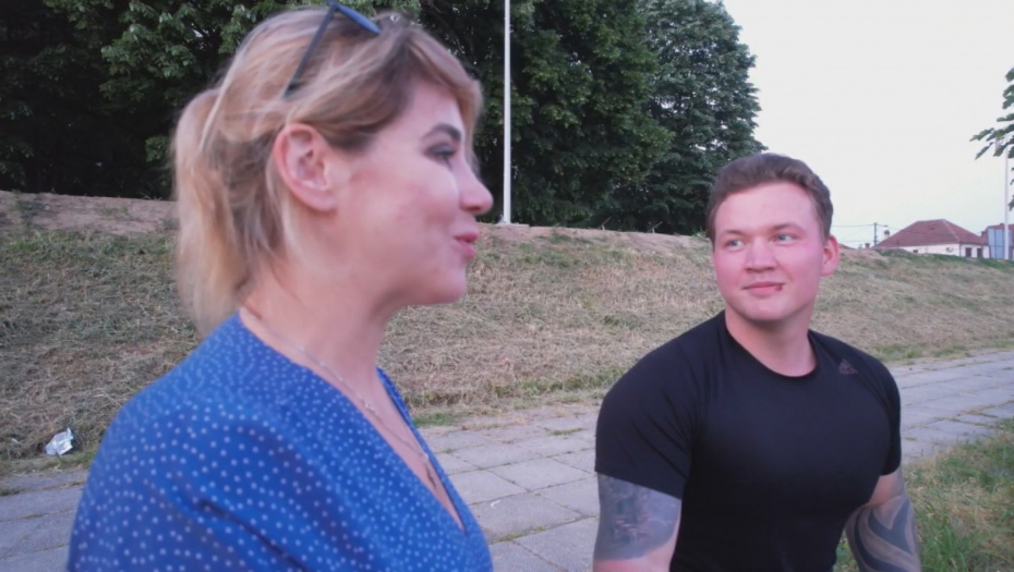 PAR IZ RUSIJE DOŠAO DA ŽIVI U ČAČKU Anastasija i Maksim ne znaju srpski ali sve razumeju, a evo šta su rekli za hranu (FOTO)