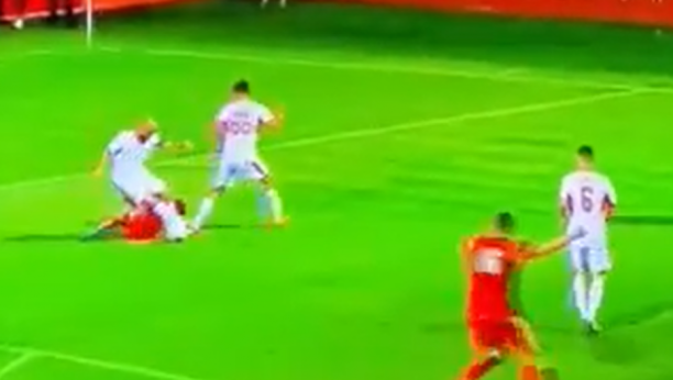 URNEBESAN PENAL U CRNOJ GORI Igrač samo pao, sudija pokazao na belu tačku