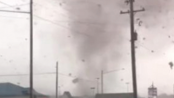 TORNADO POGODIO SEVER MIČIGENA Dve osobe nastradale, više od 40 povređenih (VIDEO)