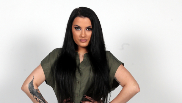 POZLILO JOJ NA NASTUPU Barbara Bobak povratila na bini, hitno je odveli u bolnicu