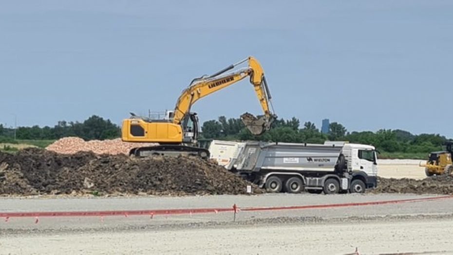 PREDSEDNIK VUČIĆ NA MAKIŠKOM POLJU Beograd će 2028. godine dobiti metro, radovi odlično napreduju (VIDEO)