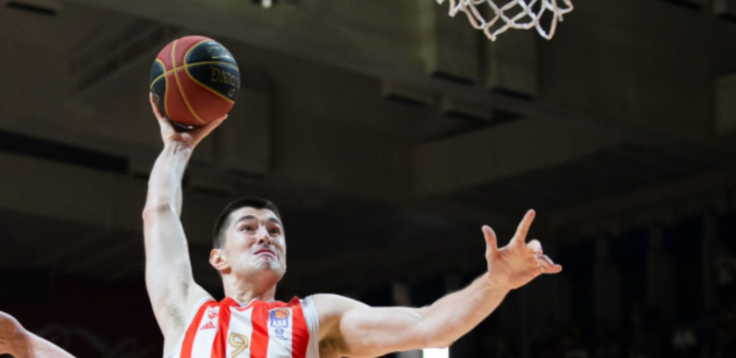 MONSTRUOZNO ZAKUCAVANJE Evo kako je Mitrovićev potez digao "Pionir" na noge (VIDEO)