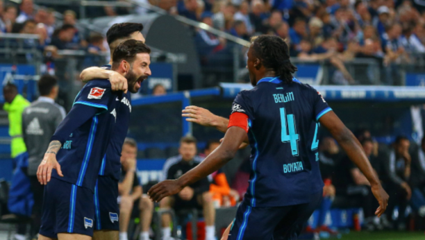 A U HAMBURGU, MUK Fudbaleri Herte u gostima izborili opstanak u Bundesligi