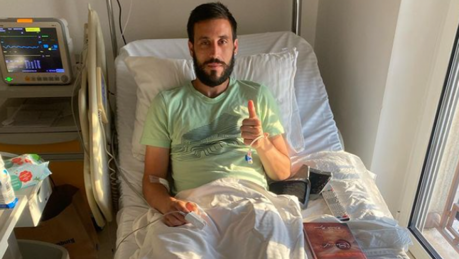 PAKAO BOSANSKOG TENISERA Džumhur želeo da igra na Rolan Garosu, završio u bolnici u Beogradu