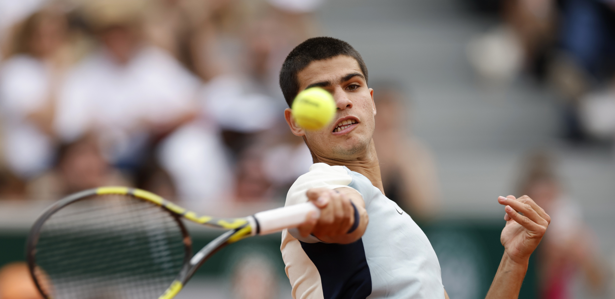 NOVAK IZGUBIO SET, PA SE RAZGOROPADIO Đoković zaustavio holandsko 