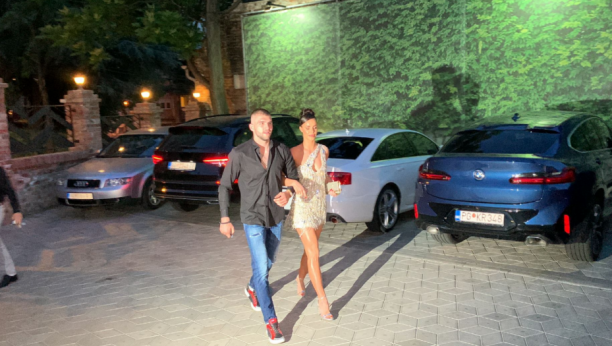 STIGAO I VELJKO A ovaj njegov potez svi su očekivali (FOTO/VIDEO)