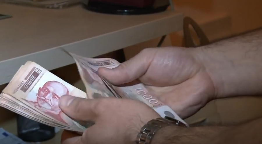 POOŠTRAVANJE MONETARNE POLITIKE U BORBI PROTIV INFLACIJE Narodna banka Srbije podigla referentnu kamatu na 5 odsto