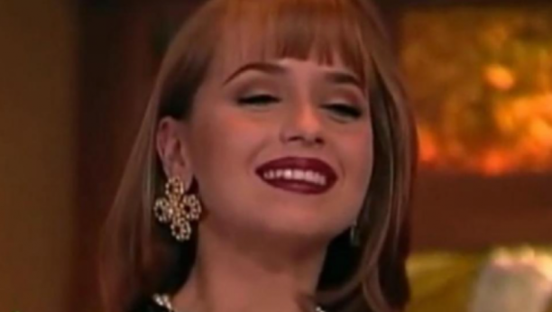 GLUMICU BALKAN OBOŽAVA, A NJEN ŽIVOT JE PRAVI SKANDAL Izbacila je majku i brata iz kuće, a evo o kome je reč (FOTO)