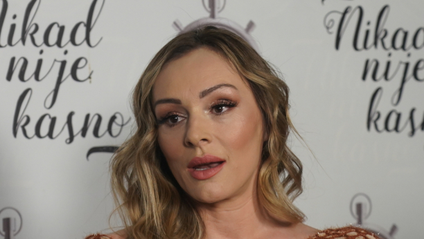 NISAM UČESTVOVALA Anabela Atijas se oglasila i otkrila nove detalje o Luninoj trudnoći, dotakla se i imena za bebu (VIDEO)