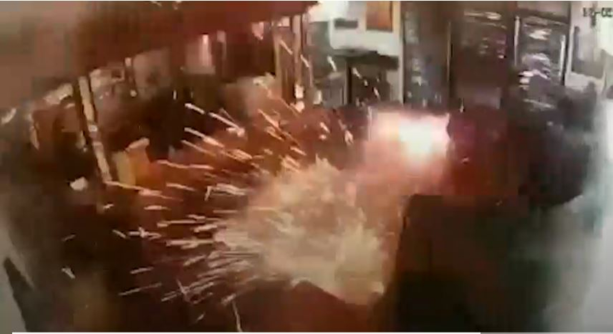 ŠOKANTNO! Otac Zorana R. (22) uhapšenog zbog bombaškog napada u Inđiji otkrio pozadinu sukoba 