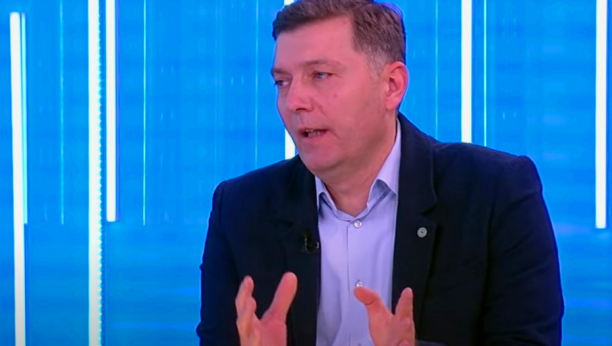 ZELENOVIĆ: Srbija mora uvesti sankcije Rusiji