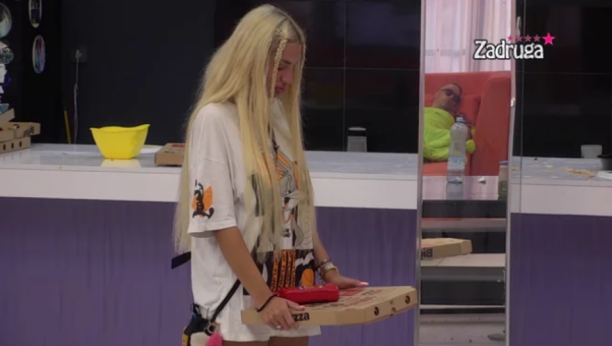 NIJE JOJ LAKO! ALEKS UPLAKANA I SAMA Nakon teških reči i razgovora sa Dejanom, Aleksandra prolila reku suza (VIDEO)