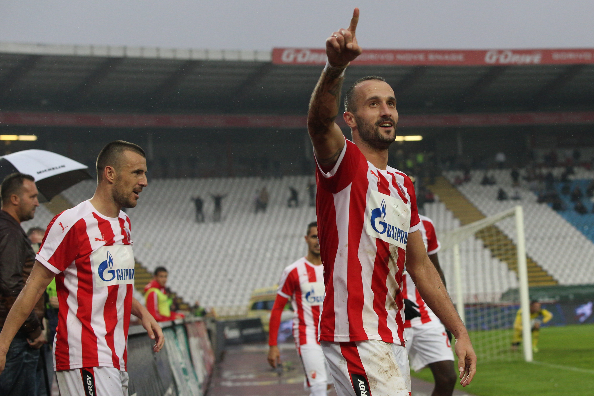 UŽAS U SMEDEREVU Pretučen sin (14) bivšeg fudbalera Crvene zvezde, dečak završio na VMA