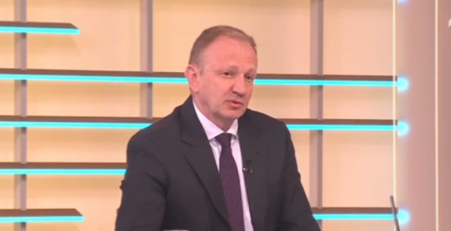 AKTIVISTA ZA LJUDSKA PRAVA OPASNO ISPROZIVAO POTPREDSEDNIKA NARODNE STRANKE: Antonijević: Crni Vlado, pa ti potajno zavidiš Đilasu!