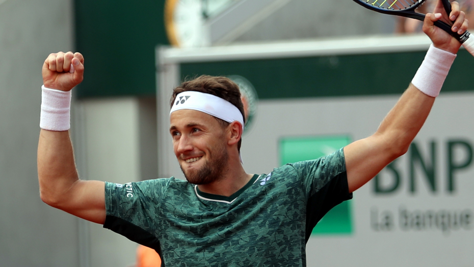 NORVEŽANIN U ČETVRTFINALU Rud prilično lako protiv Hurkača za narednu fazu Rolan Garosa (VIDEO)