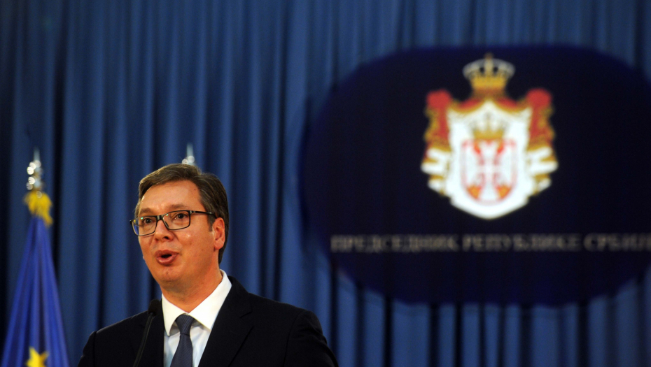 PREDSEDNIK VUČIĆ ZAPOČINJE DRUGI MANDAT Zakletvu polaže pred gardistima uz intoniranje himne