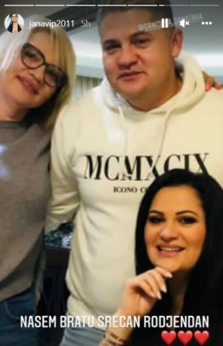 ŠOK! MALOLETNU JE VODIO U KAFANU Ovako izgleda brat Jane Todorović, svi kažu da veoma liče (FOTO)