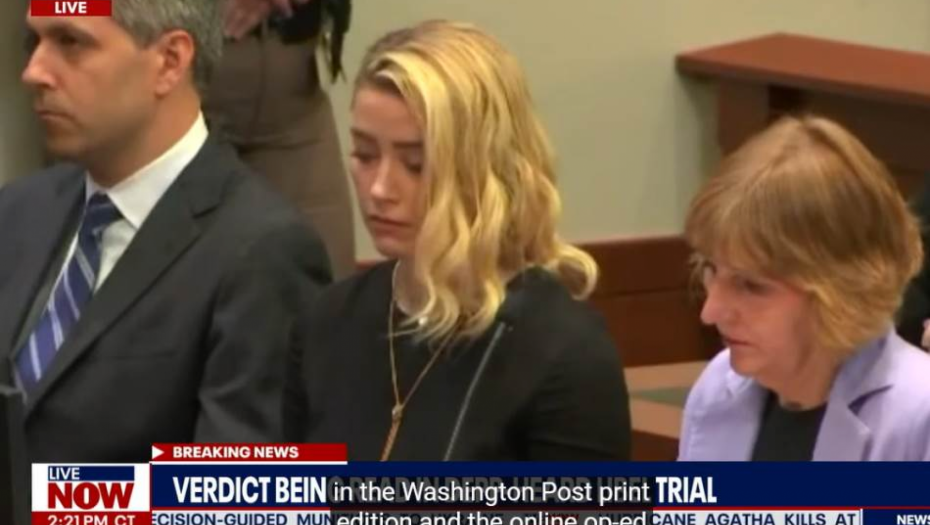 ŠOK REAKCIJA AMBER HERD U SUDNICI Optužila Depa za nasilje i silovanje, porota je uništila, a ona... (FOTO)