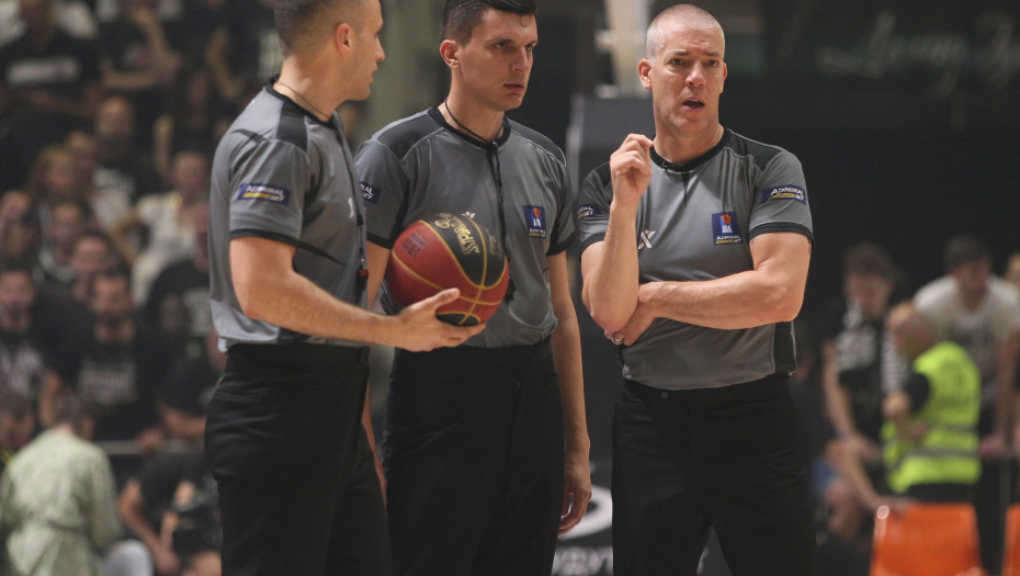 SADA JE SVE JASNO Isplivao novi snimak, vidi ko je udario sudiju Boltauzera (VIDEO)