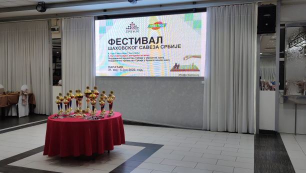 PARAĆIN DOMAĆIN KUPA SVETOZAR GLIGORIĆ Jedanaest muških i četiri ženska kluba bore se za pehar