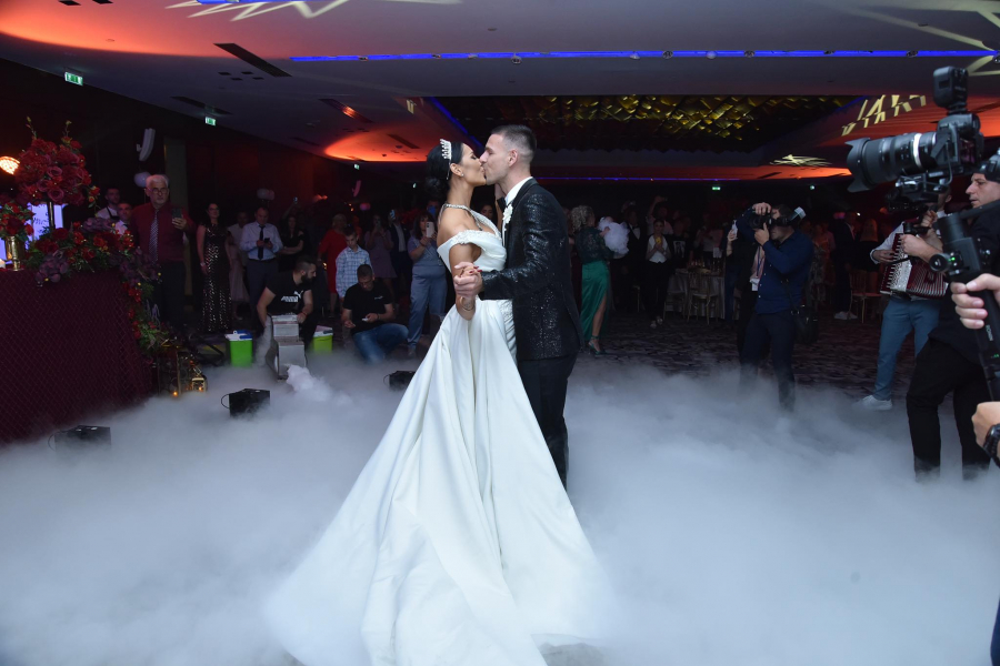 HVALA TI! Emotivna poruka Katarine Grujić raznežila je javnost, pevačica se obratila suprugu (FOTO)