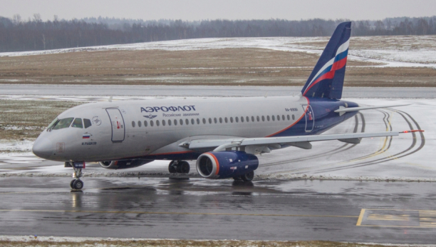 "UHAPSILI" RUSKI AVION Prizemljena letelice Aeroflota