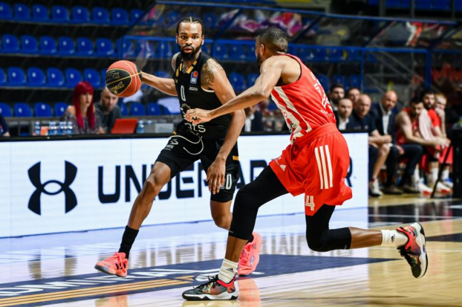 PARTIZAN BRUTALNO ODBRANIO DOMAĆI PARKET Crno-beli razbili  Zvezdu, već na poluvremenu rešili pitanje pobednika, 