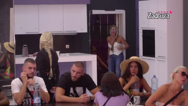 NEMAM VIŠE SNAGE! Filip Car na ivici živaca, urlao na sav glas, Dalila mu odbrusila žestoko (FOTO)