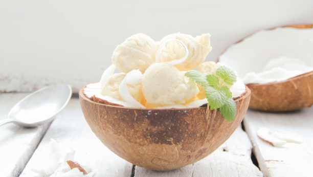 Pravi letnji ukus: Sladoled od kokosa i šlaga
