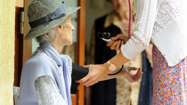 UPOZORAVAJUĆI ALARM DA VAM ORGANIZAM PROPADA Glavobolja je samo jedan od simptoma da su vam krv i jetra zatrovani