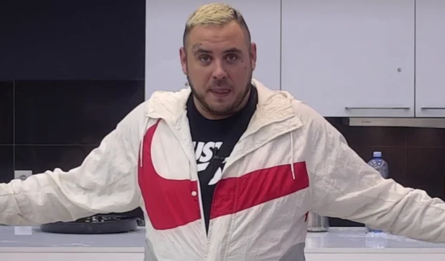 NE MOŽE MI POMOĆI NI ISUS Filip Car otvorio dušu o odnosu sa Dalilom, pa se dotakao Huse i svog oca