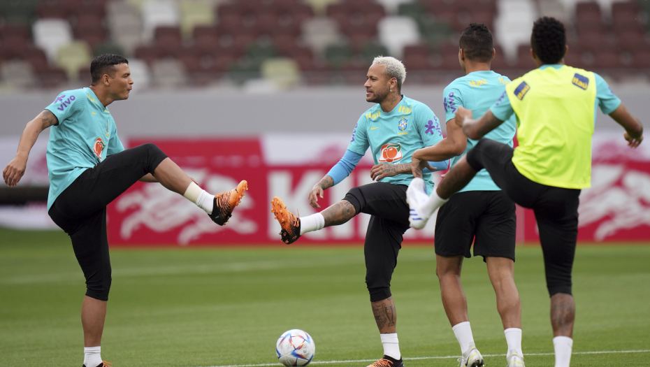 HAOS MEĐU BRAZILCIMA Nejmar sprečio tuču na treningu