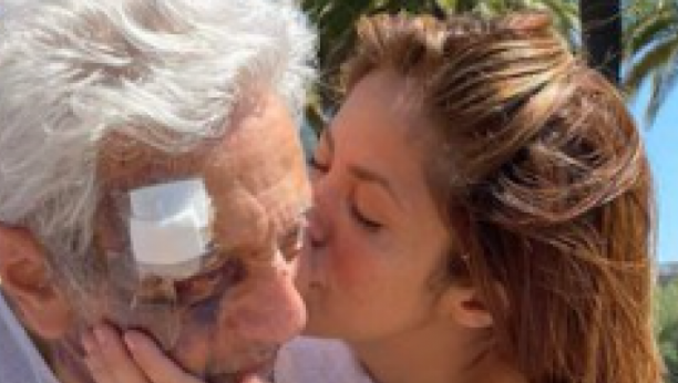 HITNO SU GA HOSPITALIZOVALI Šakirin otac pao, pevačica se oglasila