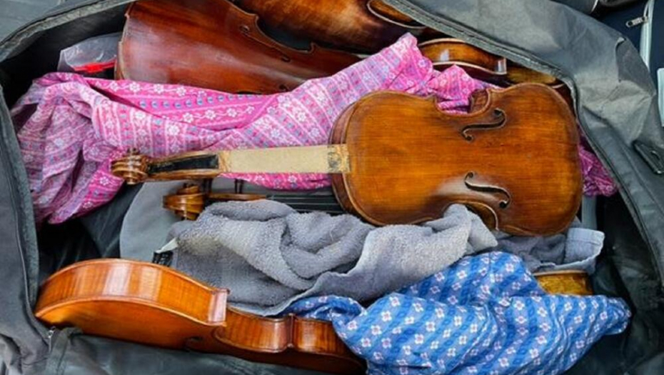 U gepeku krio violine vredne 100.000 evra! Zaplena muzičkih instrumenata iz 19. i 20. veka na graničnom prelazu Horgoš