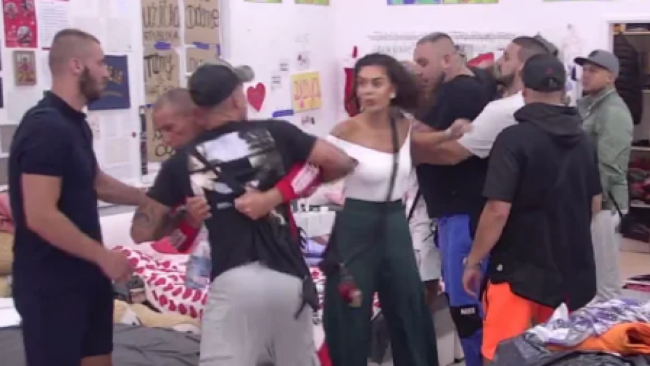 HAOS U PROGRAMU UŽIVO! Mateja se zaleteo na Filipa Cara, pljušte brutalne psovke i pretnje