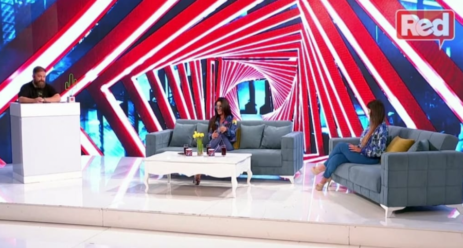 ONA JE PREVARANT! Dia Kostić prevarila ovu pevačicu, objavljene sve prepiske javno, ona se odmah oglasila (FOTO)