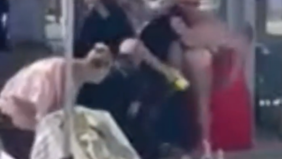 SRBIN (33) SE TUKAO S POLICIJOM U TANGAMA Snimak njegovog hapšenja na bazenu je zapalio internet! (VIDEO)