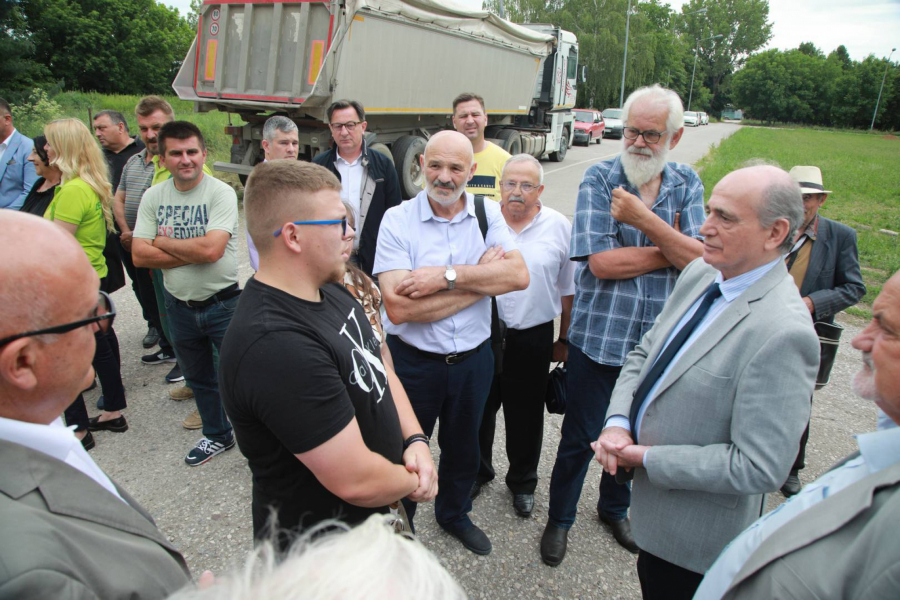 SA ZADRUGARIMA DO NOVOG PROGRAMA PODRŠKE Krkobabić najavio novi program podrške zadrugama Srbije